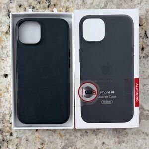 Apple iPhone 14 Leather Case - Midnight